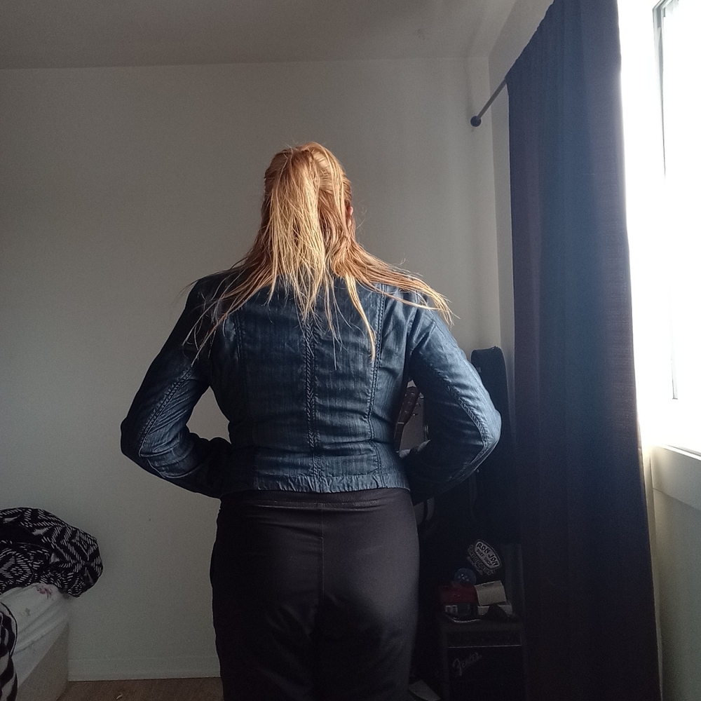 Stylish Dark Blue Short Jacket - Picture 5 of 8